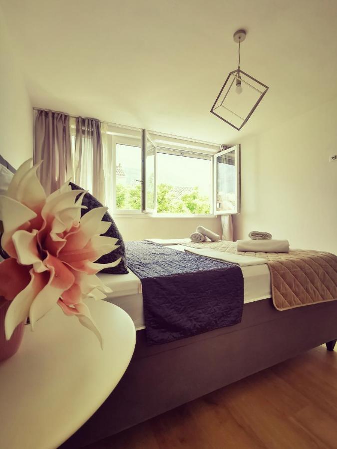 City Center Apartment Bravos Makarska Esterno foto
